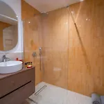 #201-heart Of Vieil - Place Nationale-high-end Newly Renovated & Furnished Apartment