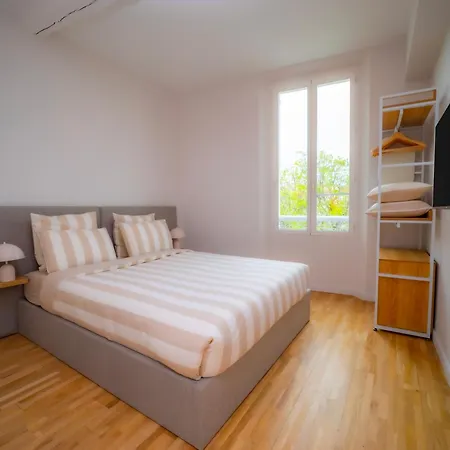 #201-heart Of Vieil - Place Nationale-high-end Newly Renovated & Furnished Антіб